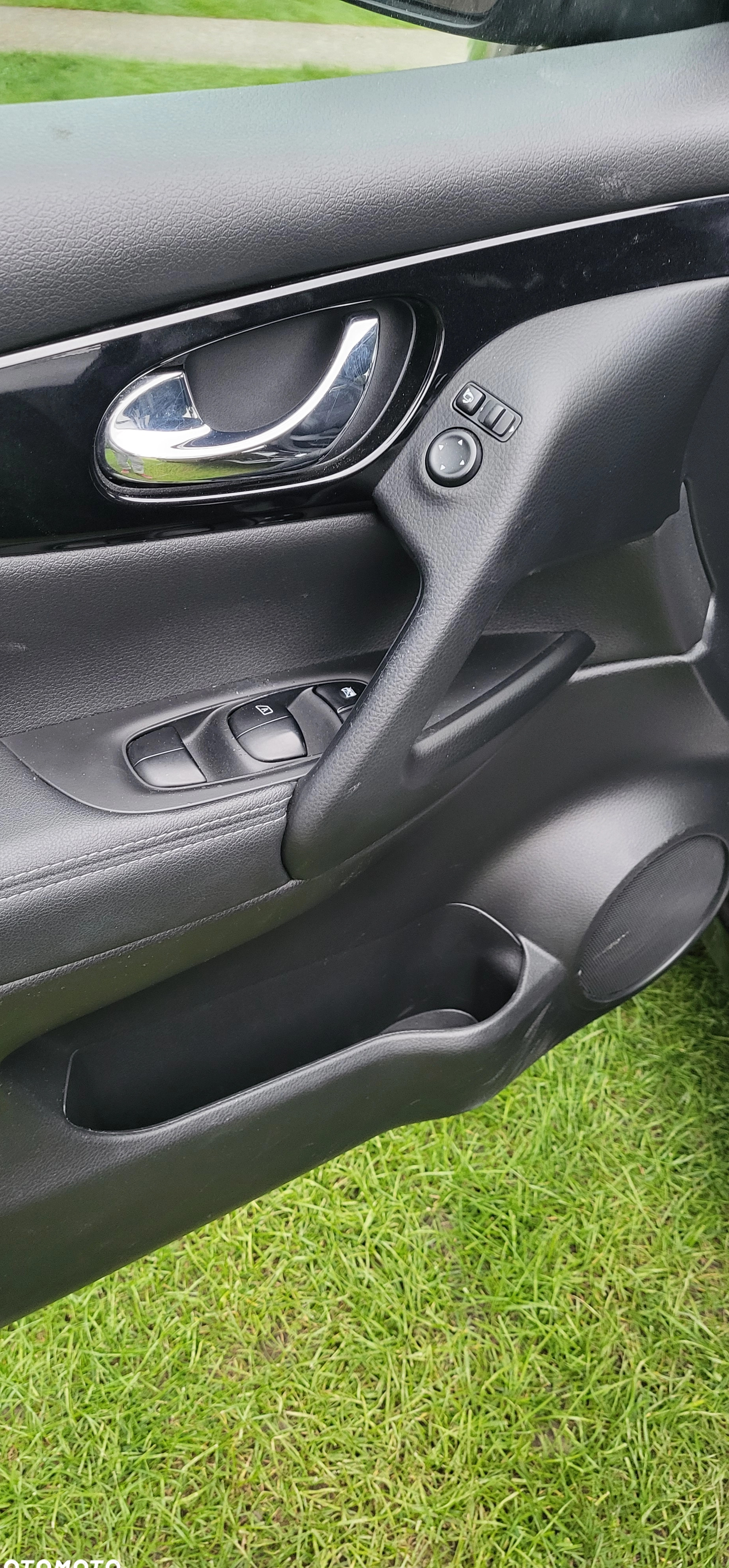 Nissan Qashqai cena 39800 przebieg: 112580, rok produkcji 2016 z Lubin małe 121